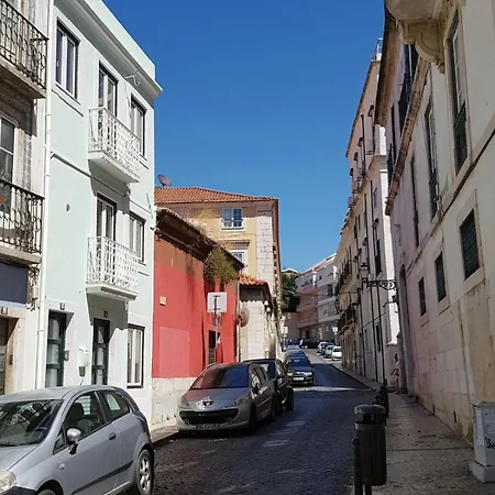 Daire Pied A Terre Tram 28 Lisboa