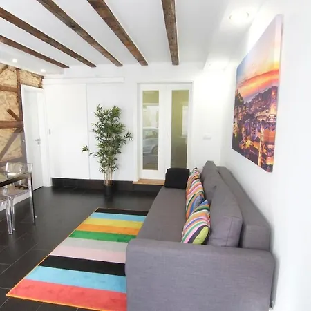 Daire Pied A Terre Tram 28 *