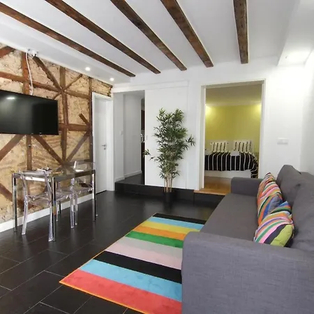 Pied A Terre Tram 28 Apartamento *